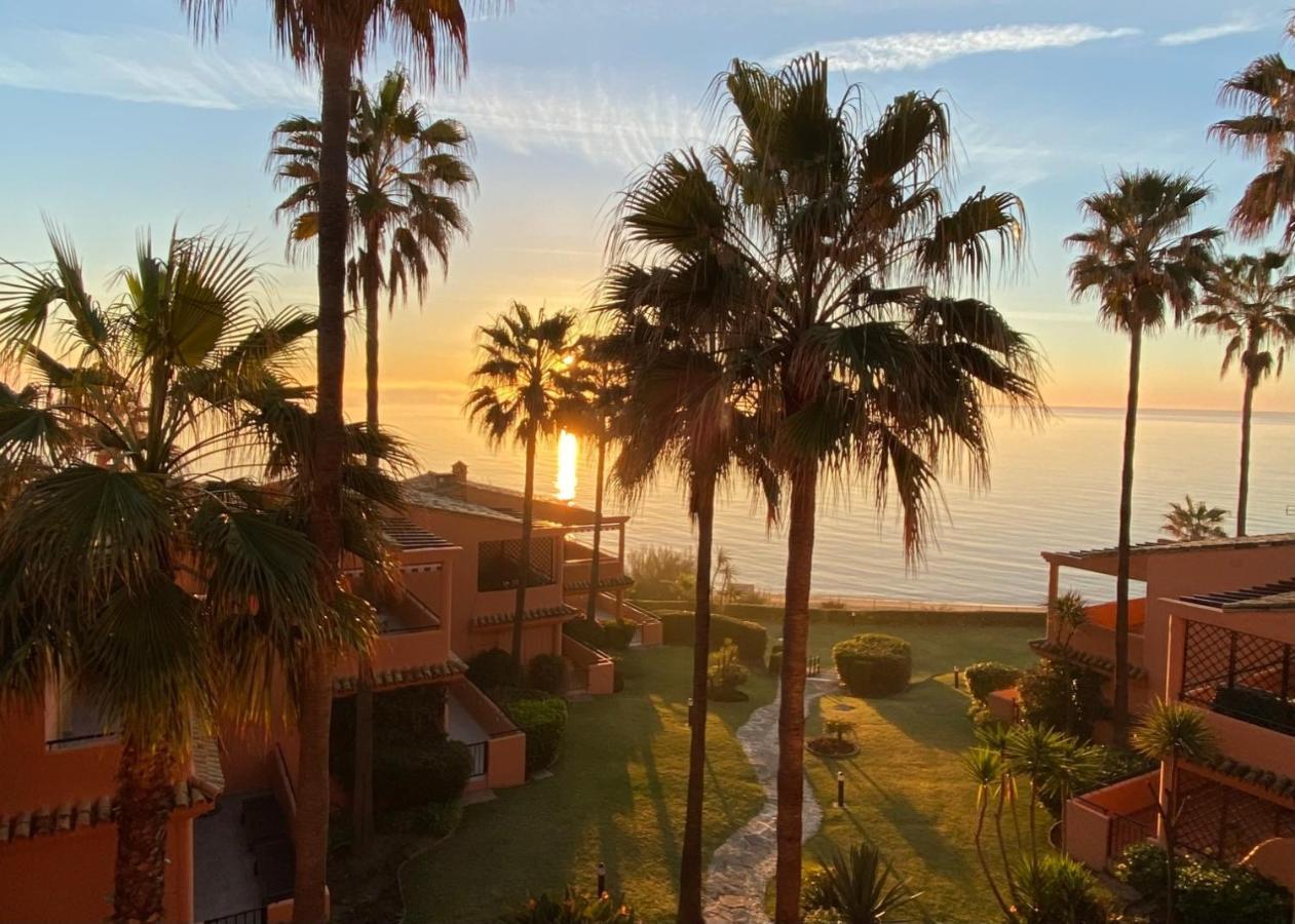 Luxury Three Bedroom Apartment At Estepona Exterior foto